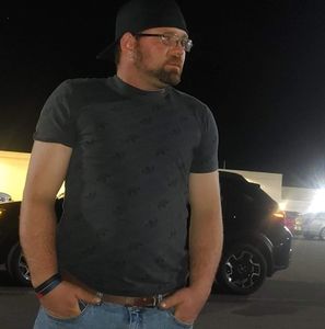 Meet your Posher, Jon